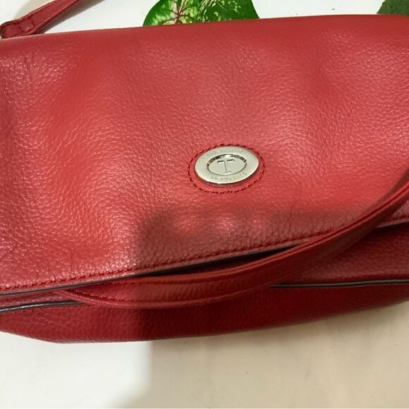 TIGNANELLO Red Pebbled Leather Organizer Shoulder Bag Crossbody Handbag Purse - Picture 9 of 13